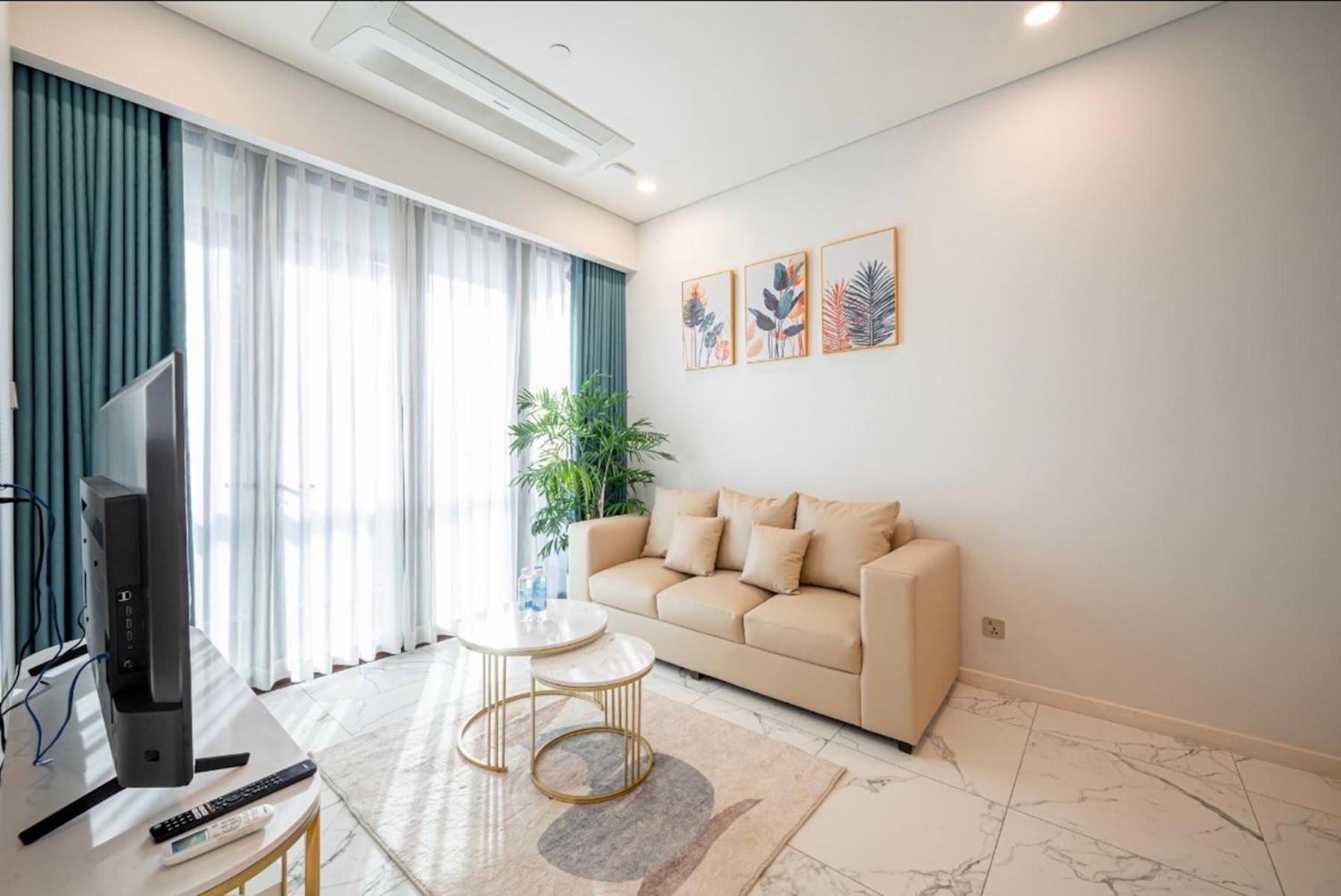 Căn hộ Metropole Hall River & Views Right In Heart Of The *
