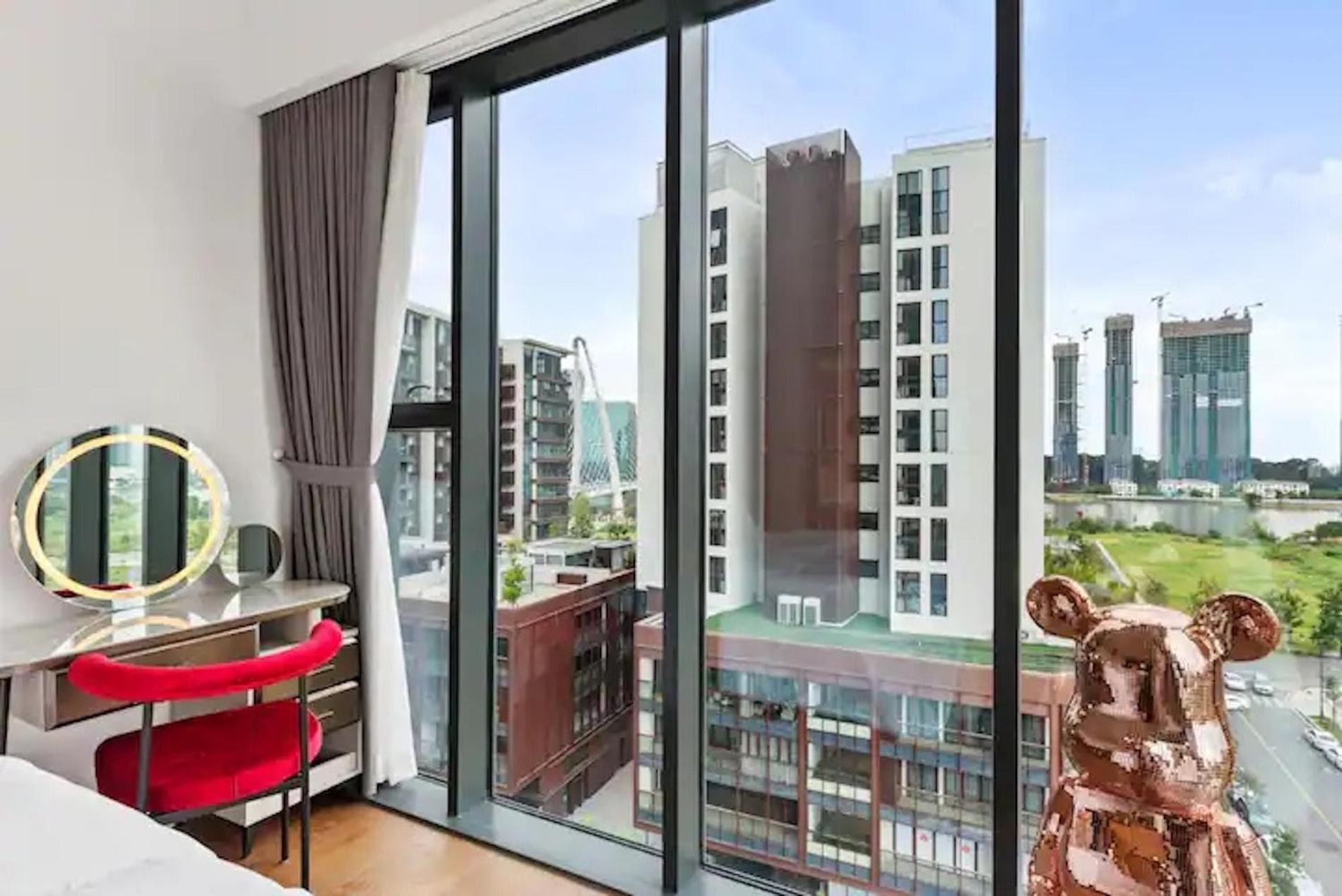 Metropole Hall River & Views Right In Heart Of The * TP. Hồ Chí Minh
