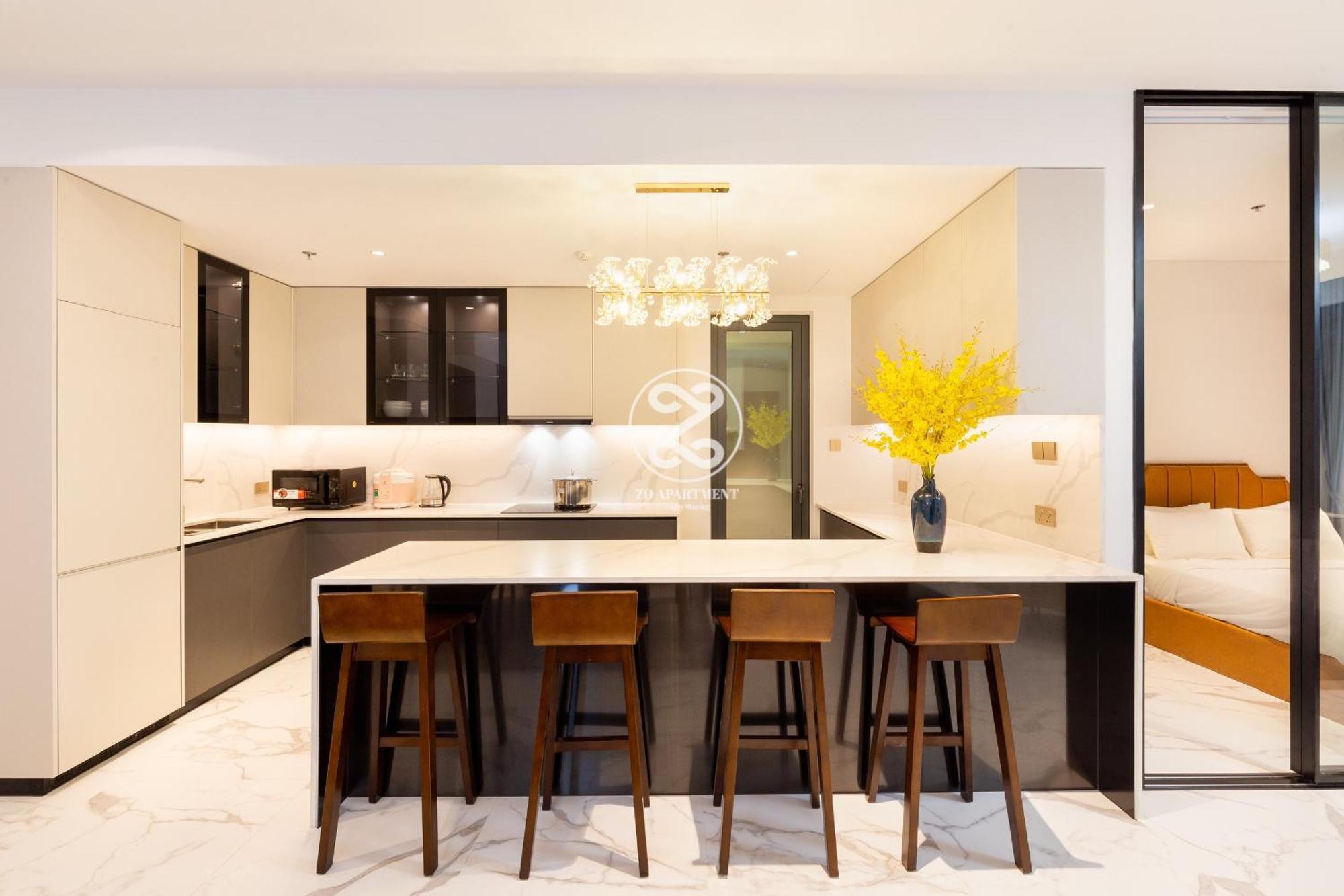 Căn hộ Metropole Hall River & Views Right In Heart Of The