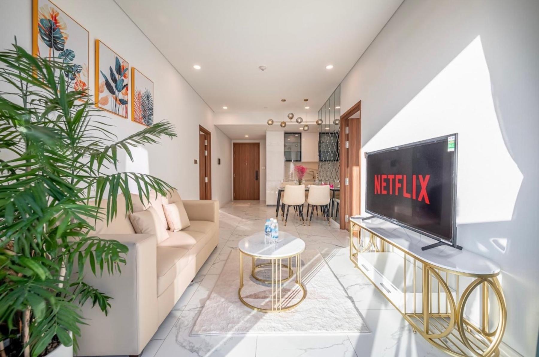 Metropole Hall River & Views Right In Heart Of The Căn hộ TP. Hồ Chí Minh